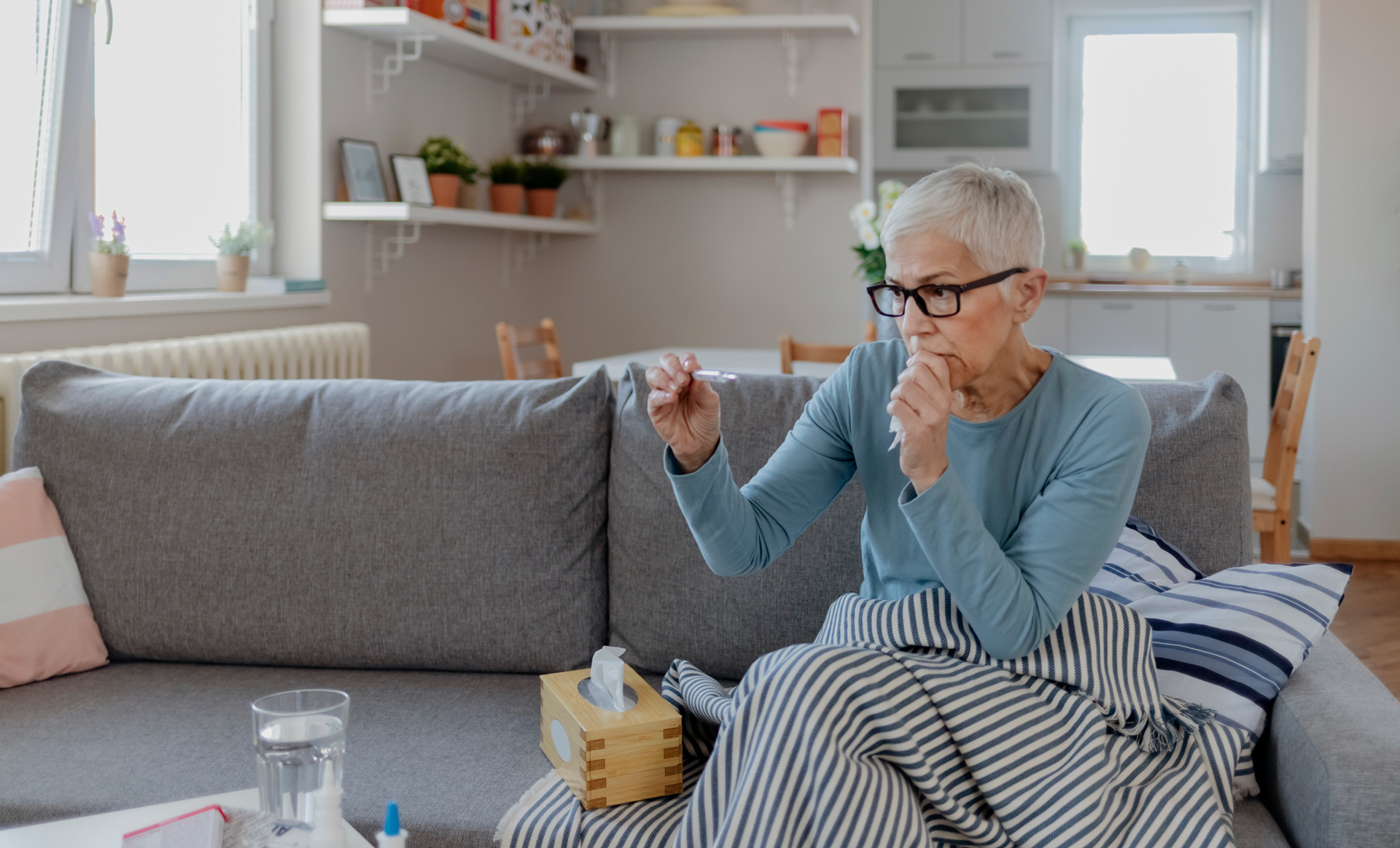 old woman temperature natural medicine relief